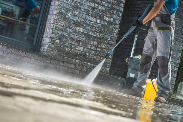 Best Sign and Awning Cleaning  in Brookside Village, TX